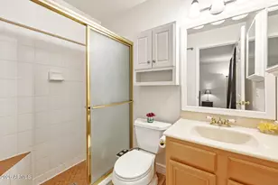 407 E Julie Dr, Tempe, AZ 85283 - Photo 15