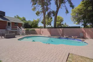 6521 N 11th Ave, Phoenix, AZ 85013 - Photo 9
