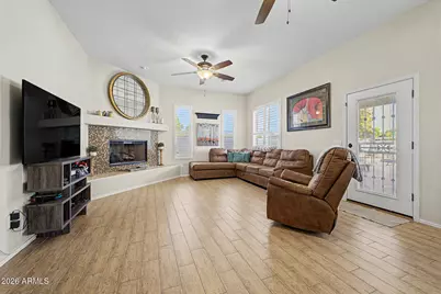2233 E Park Avenue, Gilbert, AZ 85234 - Photo 15