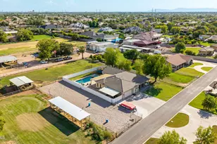 2233 E Park Ave, Gilbert, AZ 85234 - Photo 65