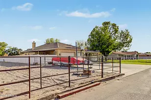 2233 E Park Ave, Gilbert, AZ 85234 - Photo 7
