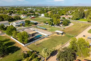 2233 E Park Ave, Gilbert, AZ 85234 - Photo 65