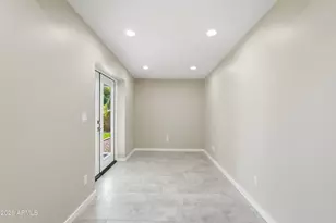 2329 E Enrose St, Mesa, AZ 85213 - Photo 31