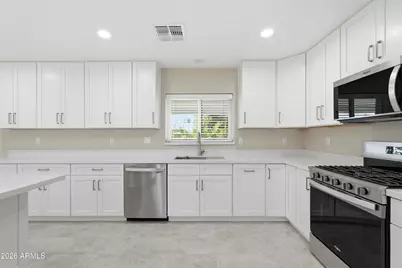 2329 E Enrose Street, Mesa, AZ 85213 - Photo 9