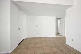 12201 N 47th Ave, Glendale, AZ 85304 - Photo 5