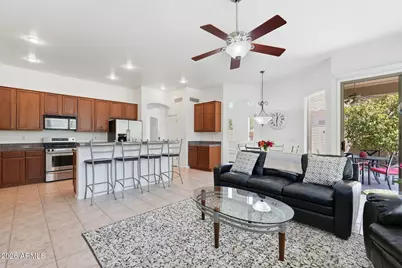 2015 W Olive Way, Chandler, AZ 85248 - Photo 13
