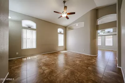 20002 N 14th Avenue, Phoenix, AZ 85027 - Photo 5