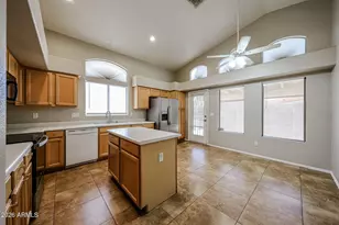 20002 N 14th Ave, Phoenix, AZ 85027 - Photo 9