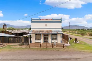 905 Ghost Town Trail, Pearce, AZ 85625 - Photo 1