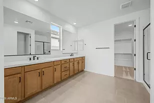 2486 E Dolcetto Dr, San Tan Valley, AZ 85143 - Photo 9