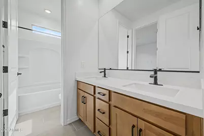 2486 E Dolcetto Drive, San Tan Valley, AZ 85143 - Photo 11