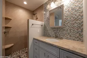 8018 W Acoma Dr, Peoria, AZ 85381 - Photo 15