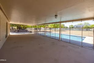 8018 W Acoma Dr, Peoria, AZ 85381 - Photo 25