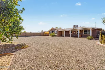 11101 W Virgo Court, Sun City, AZ 85351 - Photo 3