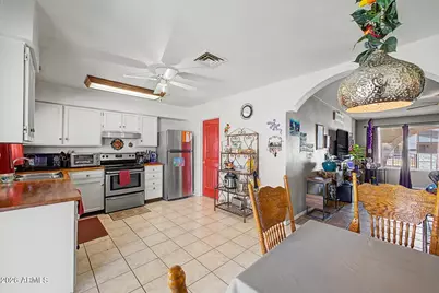 2821 W Charleston Avenue, Phoenix, AZ 85053 - Photo 11
