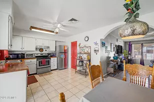 2821 W Charleston Ave, Phoenix, AZ 85053 - Photo 11