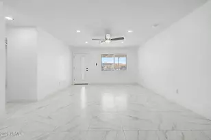 731 E Manor Dr, Casa Grande, AZ 85122 - Photo 9