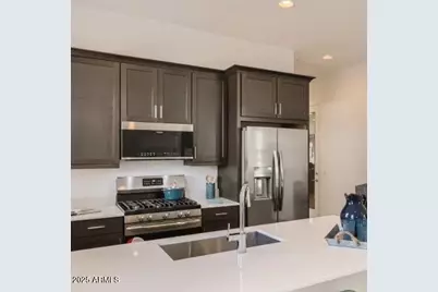 8014 W Rowel Road, Peoria, AZ 85383 - Photo 13