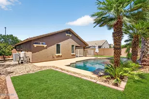 2877 E Crescent Way, Gilbert, AZ 85298 - Photo 31