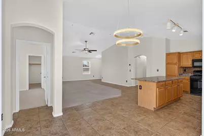 2877 E Crescent Way, Gilbert, AZ 85298 - Photo 15