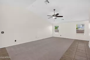 2877 E Crescent Way, Gilbert, AZ 85298 - Photo 9