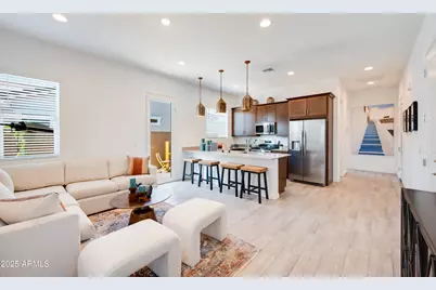 26089 N 78th Avenue, Peoria, AZ 85383 - Photo 9