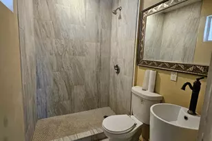 8314 N 29th Ave, Phoenix, AZ 85051 - Photo 7