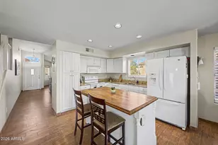 2211 E Williams Dr E, Phoenix, AZ 85024 - Photo 11