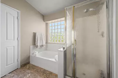 2211 E Williams Drive E, Phoenix, AZ 85024 - Photo 19