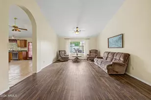 5622 E Fairfield St, Mesa, AZ 85205 - Photo 9