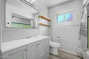 3801 E Amelia Ave, Phoenix, AZ 85018 - Photo 19
