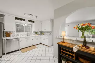 3801 E Amelia Ave, Phoenix, AZ 85018 - Photo 11