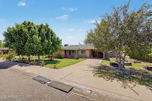 3801 E Amelia Ave, Phoenix, AZ 85018 - Photo 3
