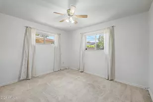 3801 E Amelia Ave, Phoenix, AZ 85018 - Photo 21