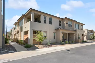 733 E Lark Street #202, Gilbert, AZ 85297 - Photo 1