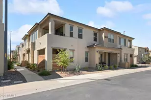 733 E Lark St, Gilbert, AZ 85297 - Photo 1