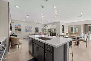 733 E Lark St, Gilbert, AZ 85297 - Photo 11