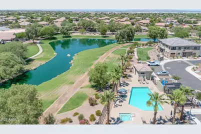 733 E Lark Street #202, Gilbert, AZ 85297 - Photo 29