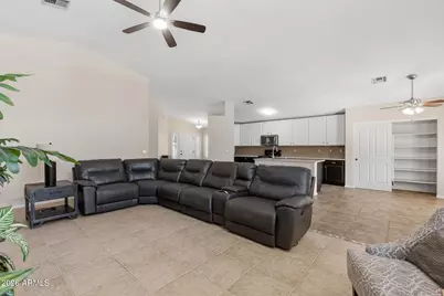 7415 W Aurora Drive, Glendale, AZ 85308 - Photo 7