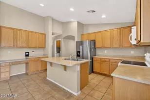 42059 W Cheyenne Dr, Maricopa, AZ 85138 - Photo 7