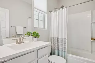 1676 E Hampton Ln, Gilbert, AZ 85295 - Photo 21