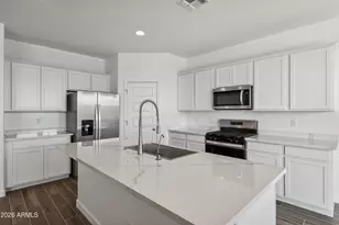 2551 W Sentiero Ave, Apache Junction, AZ 85120 - Photo 1