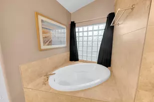 7228 W Voltaire Ave, Peoria, AZ 85381 - Photo 19