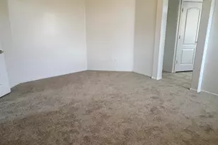 7228 S Roberts Rd, Tempe, AZ 85283 - Photo 19