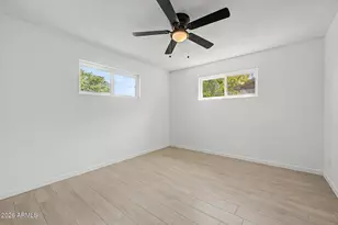 2929 W Loma Ln, Phoenix, AZ 85051 - Photo 21