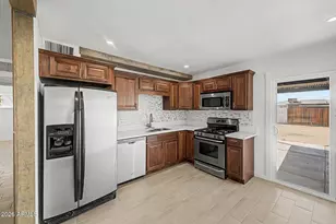 2929 W Loma Ln, Phoenix, AZ 85051 - Photo 13