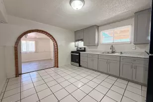 1707 E Illini St, Phoenix, AZ 85040 - Photo 15