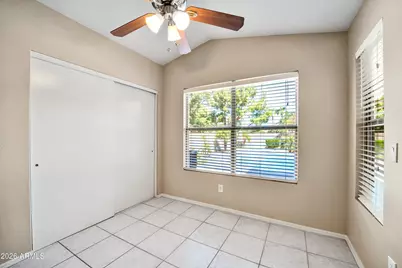 6434 W Kristal Way, Glendale, AZ 85308 - Photo 9
