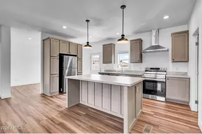 32034 N 167th Avenue, Surprise, AZ 85387 - Photo 7