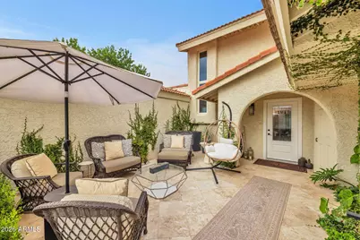 7609 N Lynn Oaks Drive, Scottsdale, AZ 85258 - Photo 1